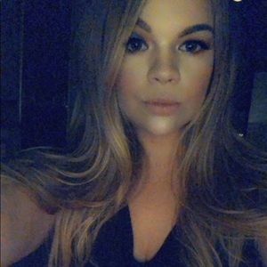 Meet your Posher, Ericka